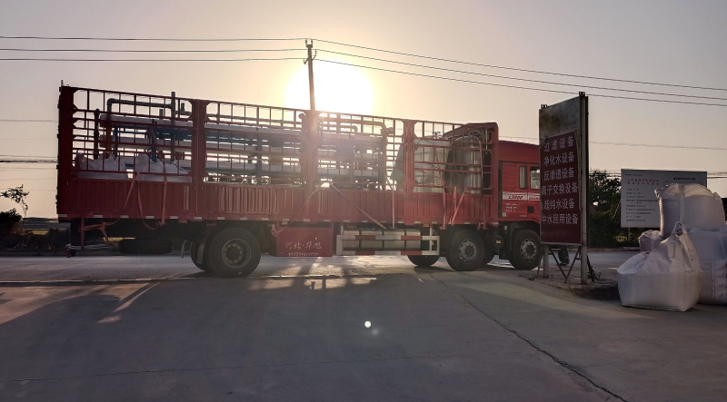 二手反滲透設備裝車