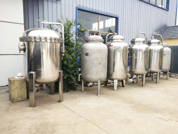 各種型號精密過濾器