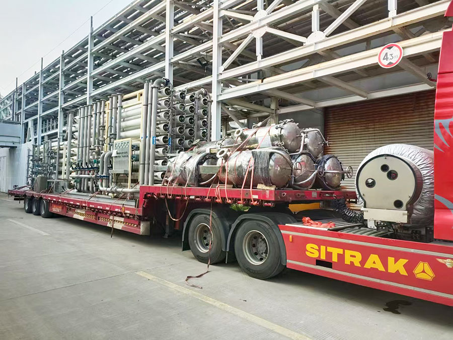 二手6噸單級反滲透設備裝車