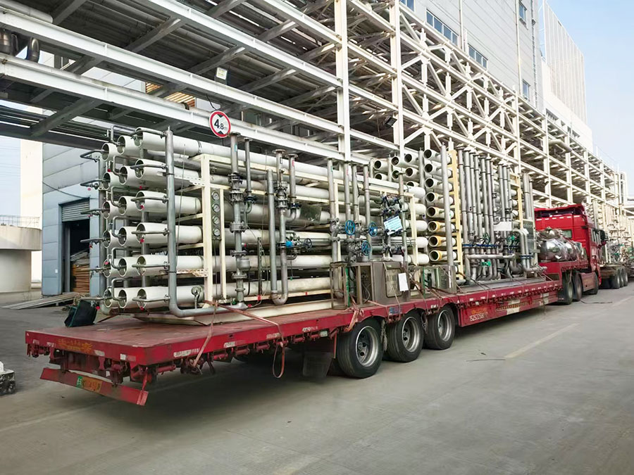 二手20噸單級反滲透設備裝車