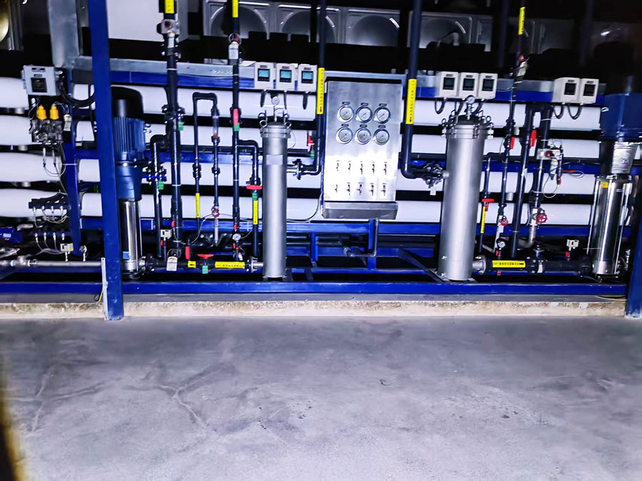 二手凈化水設(shè)備