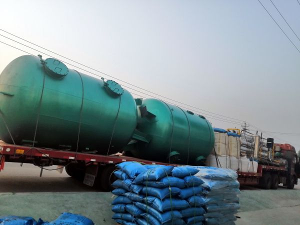 二手25噸單級反滲透設備裝車