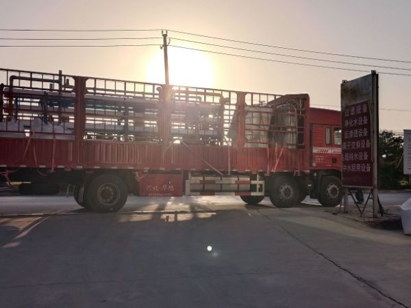 二手反滲透設備裝車