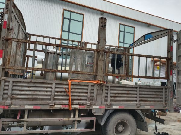 二手4噸凈水設備裝車